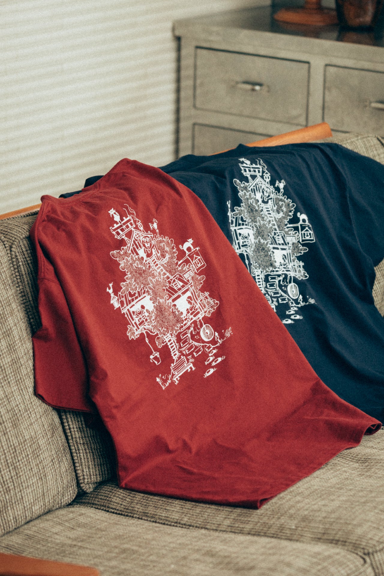 COMPLETE-FIT ORGANIC S/S Tee "HOME"